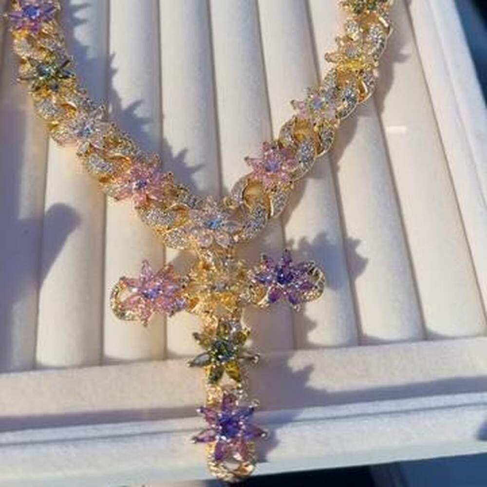 Multi Coloured Flower Chain Necklace C 93 B